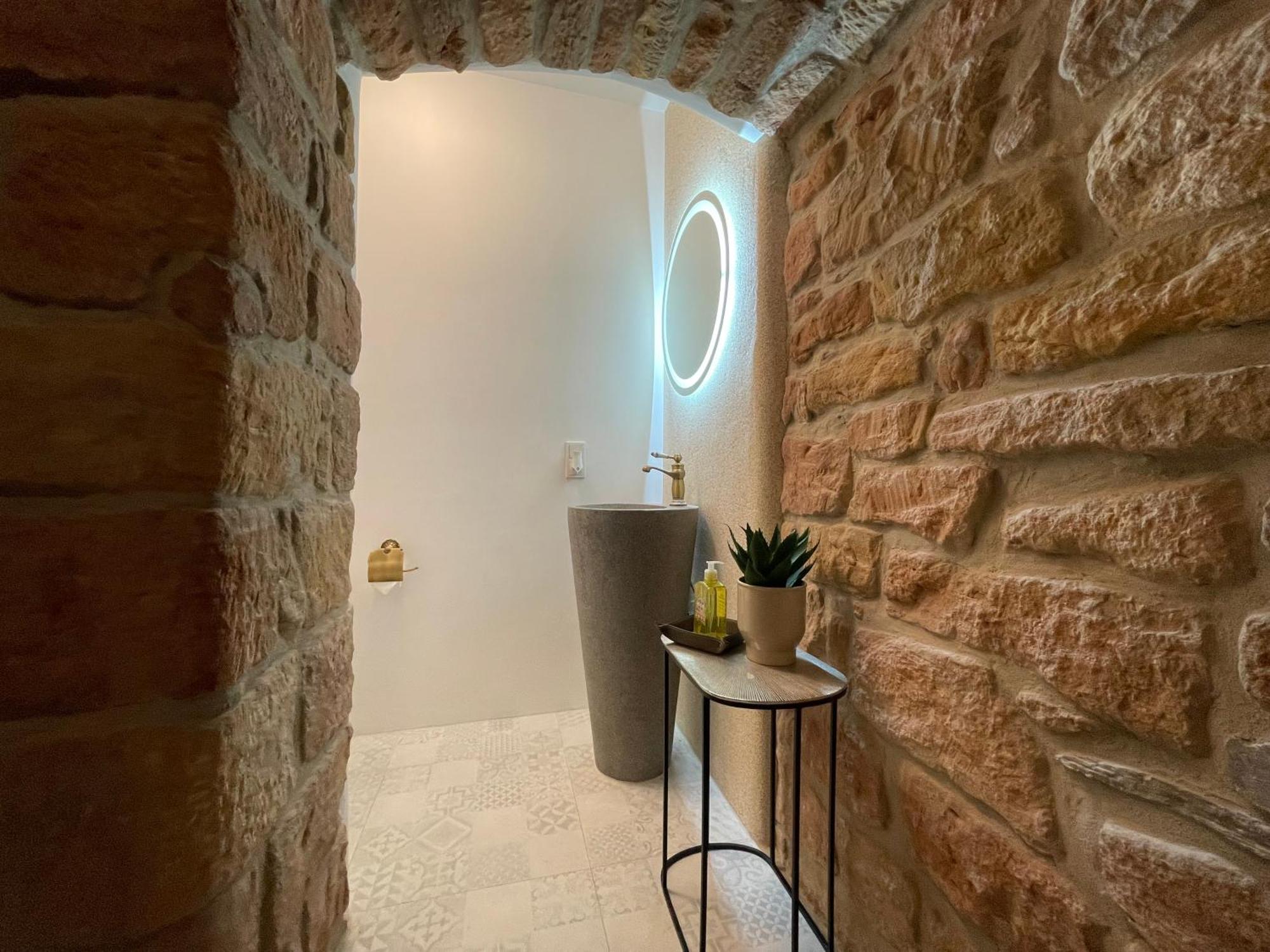 Luxurioese Ferienwohnung Mit Wellness Oase Saarburg Ngoại thất bức ảnh