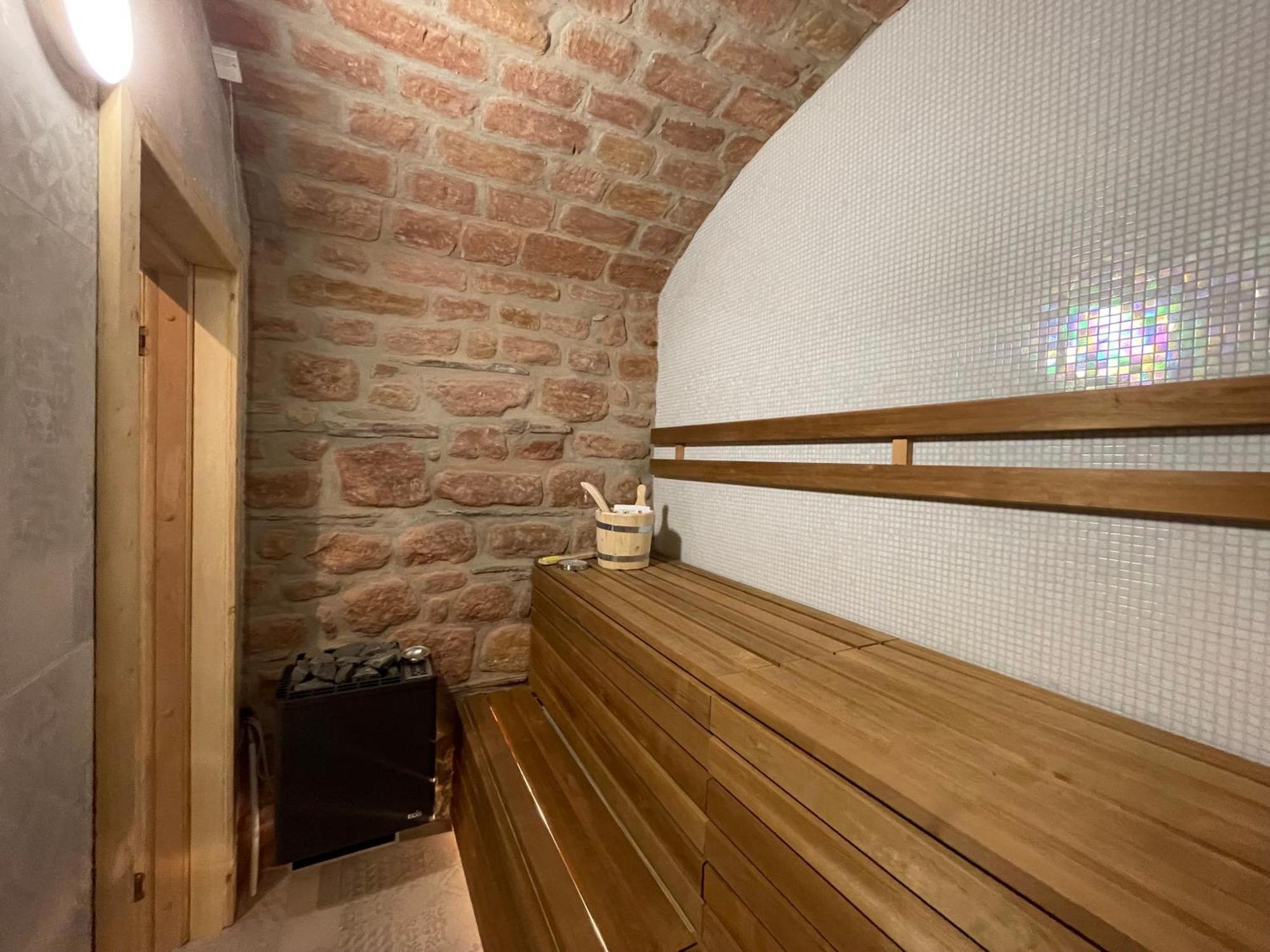 Luxurioese Ferienwohnung Mit Wellness Oase Saarburg Ngoại thất bức ảnh