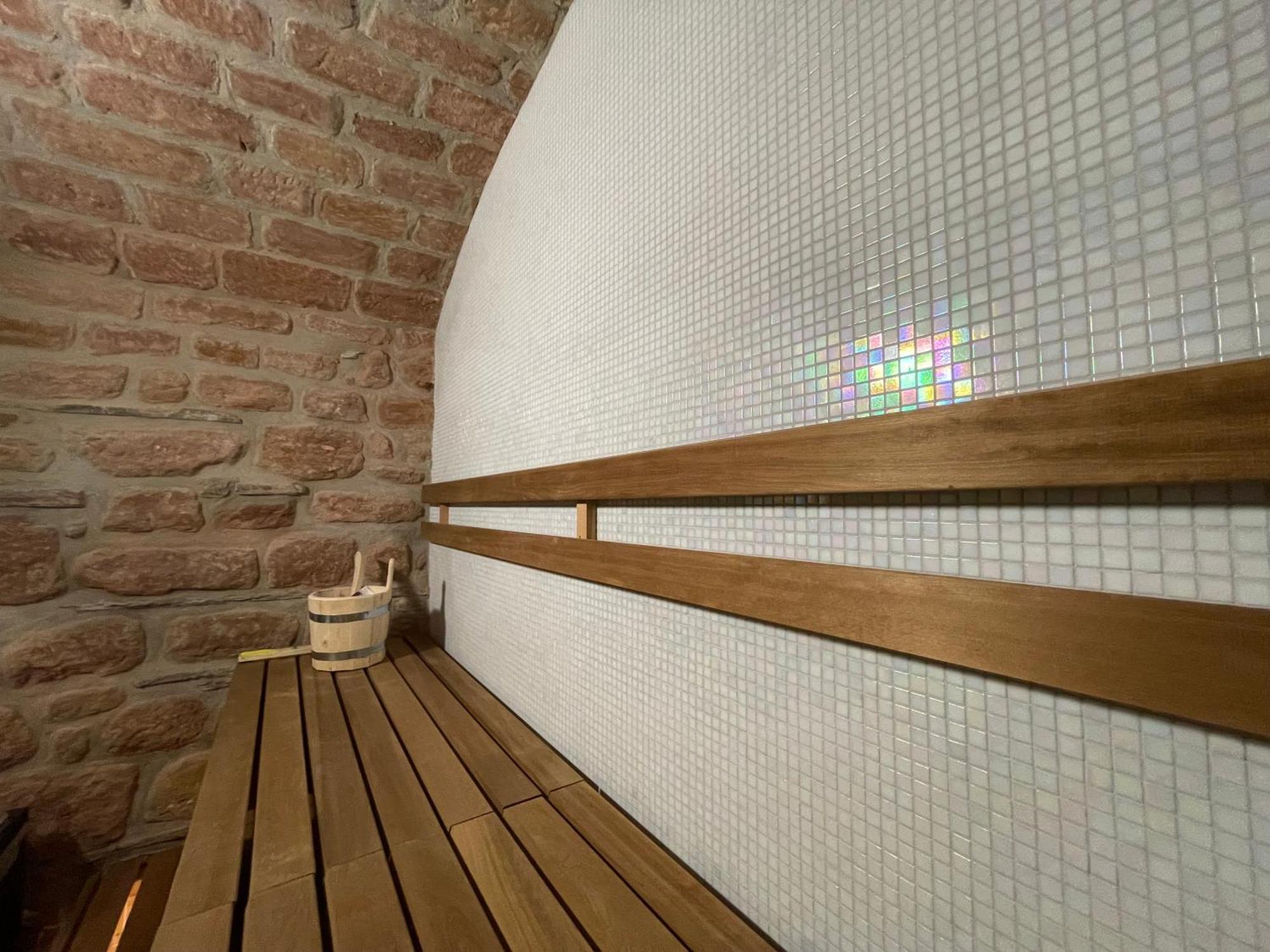 Luxurioese Ferienwohnung Mit Wellness Oase Saarburg Ngoại thất bức ảnh