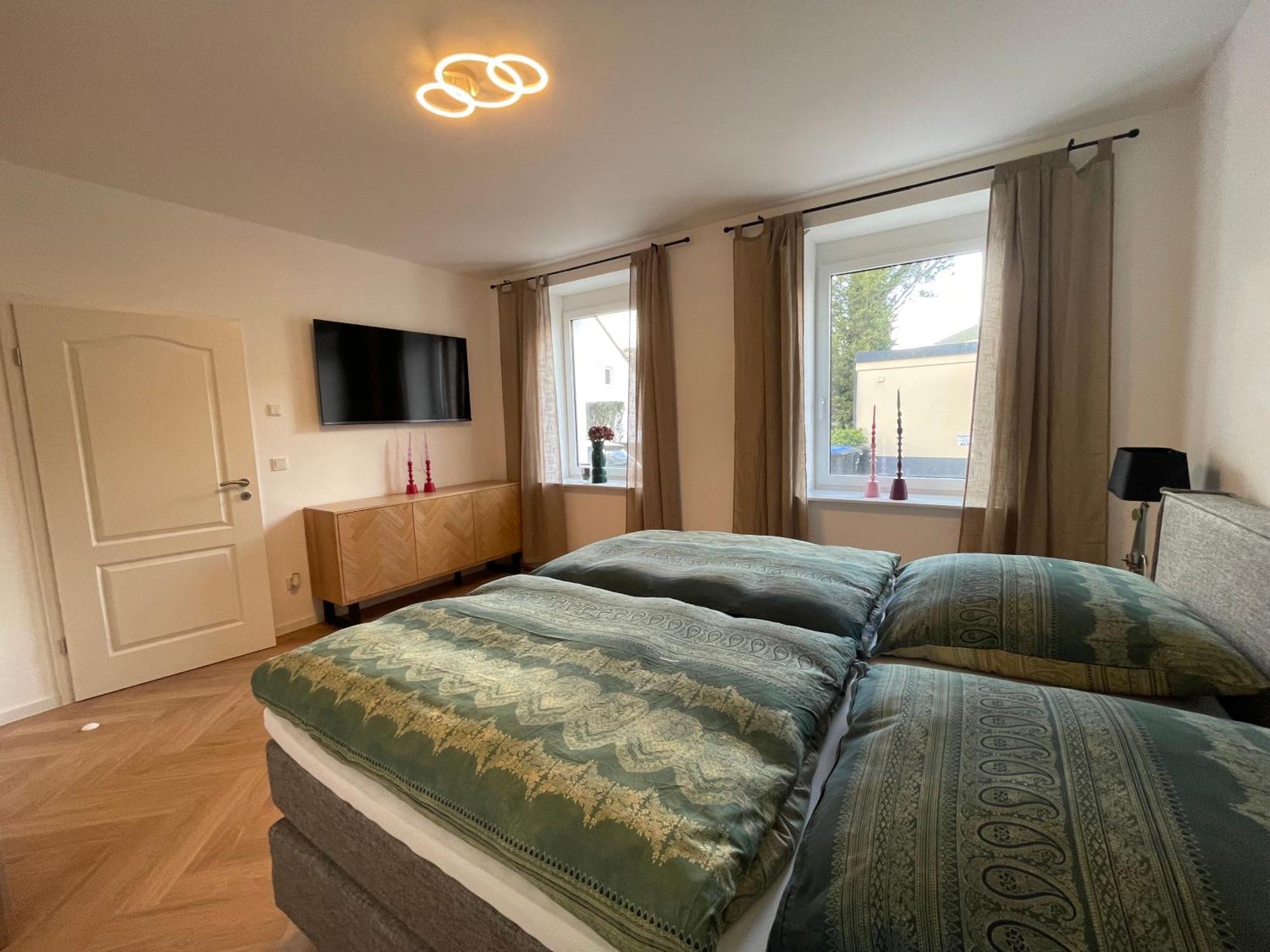 Luxurioese Ferienwohnung Mit Wellness Oase Saarburg Ngoại thất bức ảnh